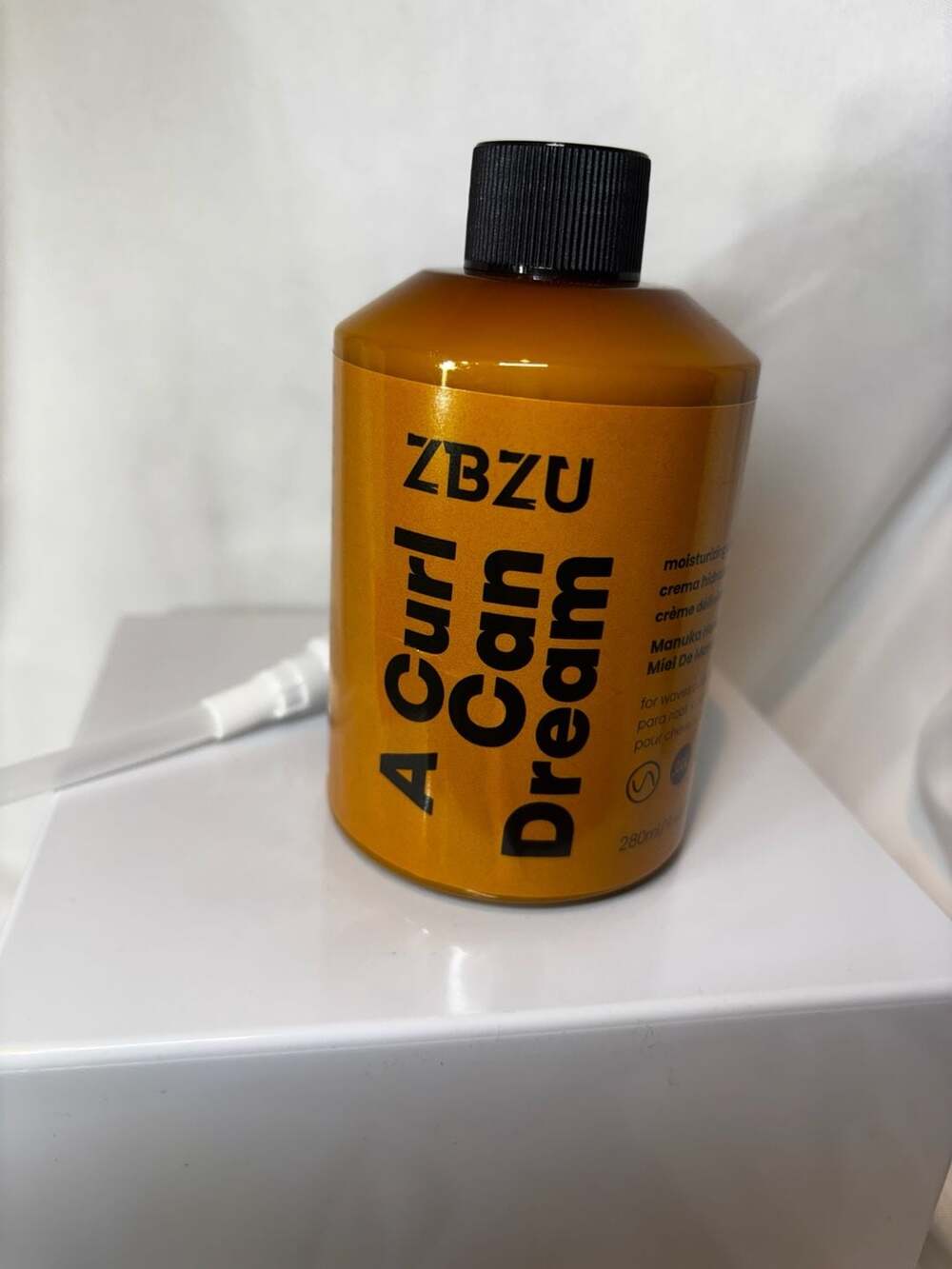 ZBZU A Curl Can Dream Moisturizing Cream Manuka Honey 280ml